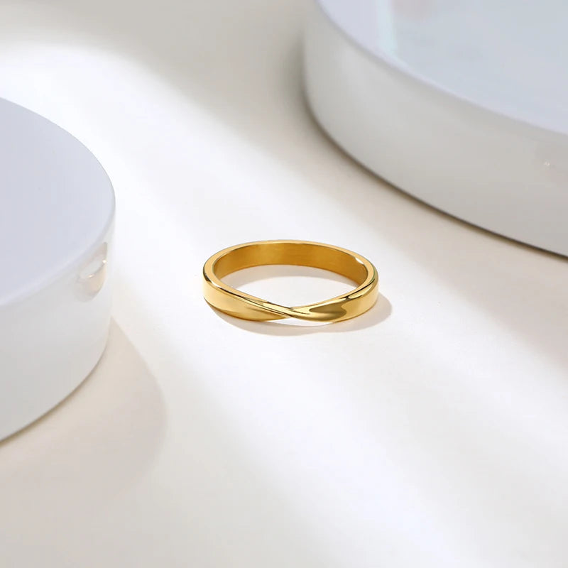 טבת זהב עדינה